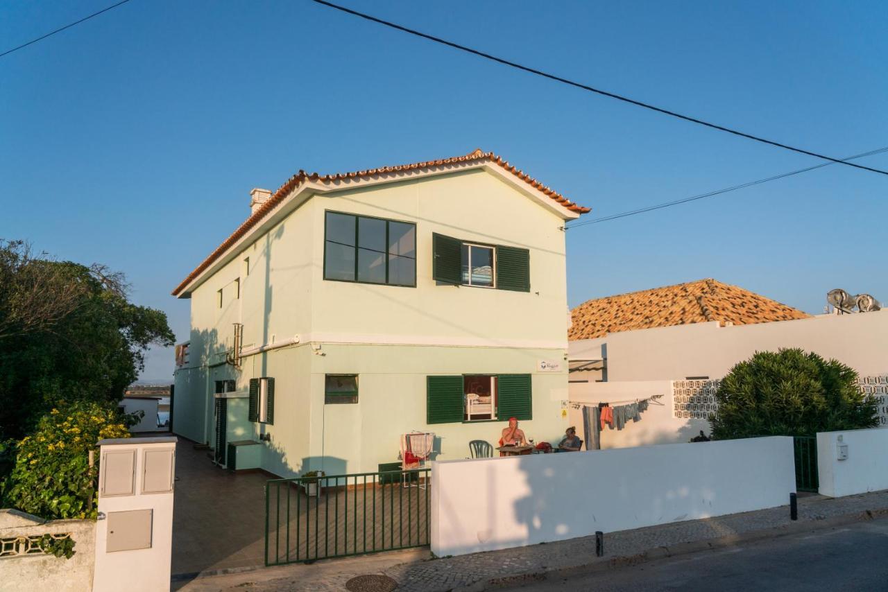 Faro Beach Life Hostel エクステリア 写真